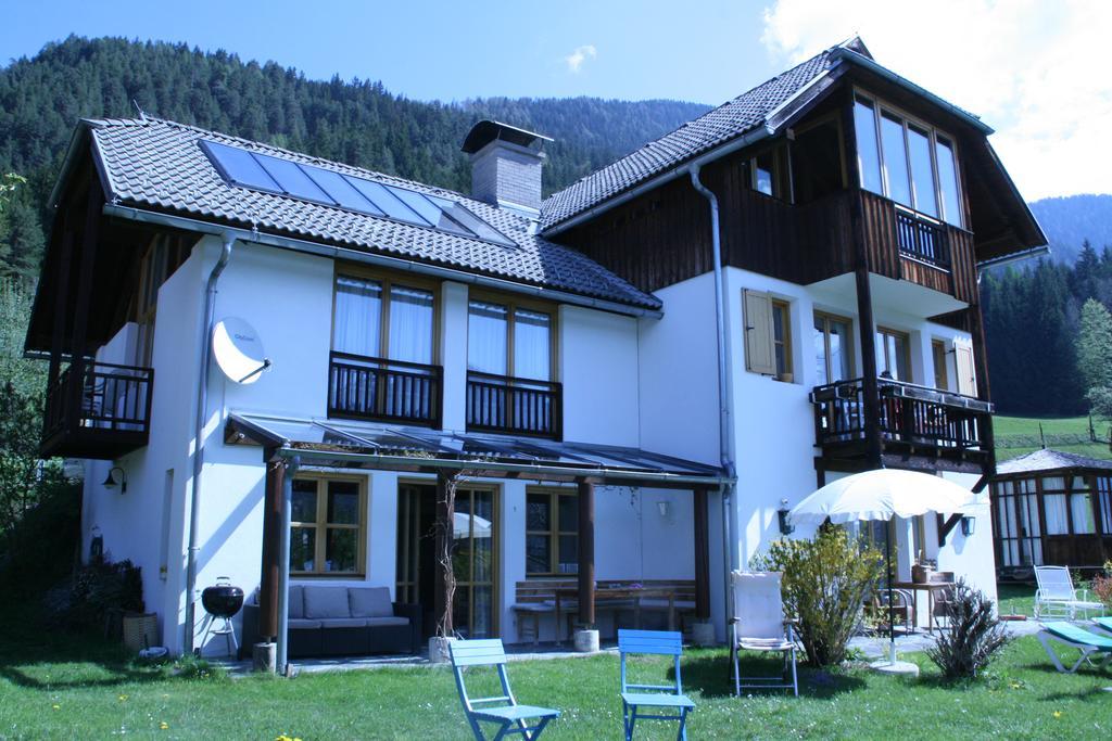 Villa Landhaeusl Weissensee Esterno foto